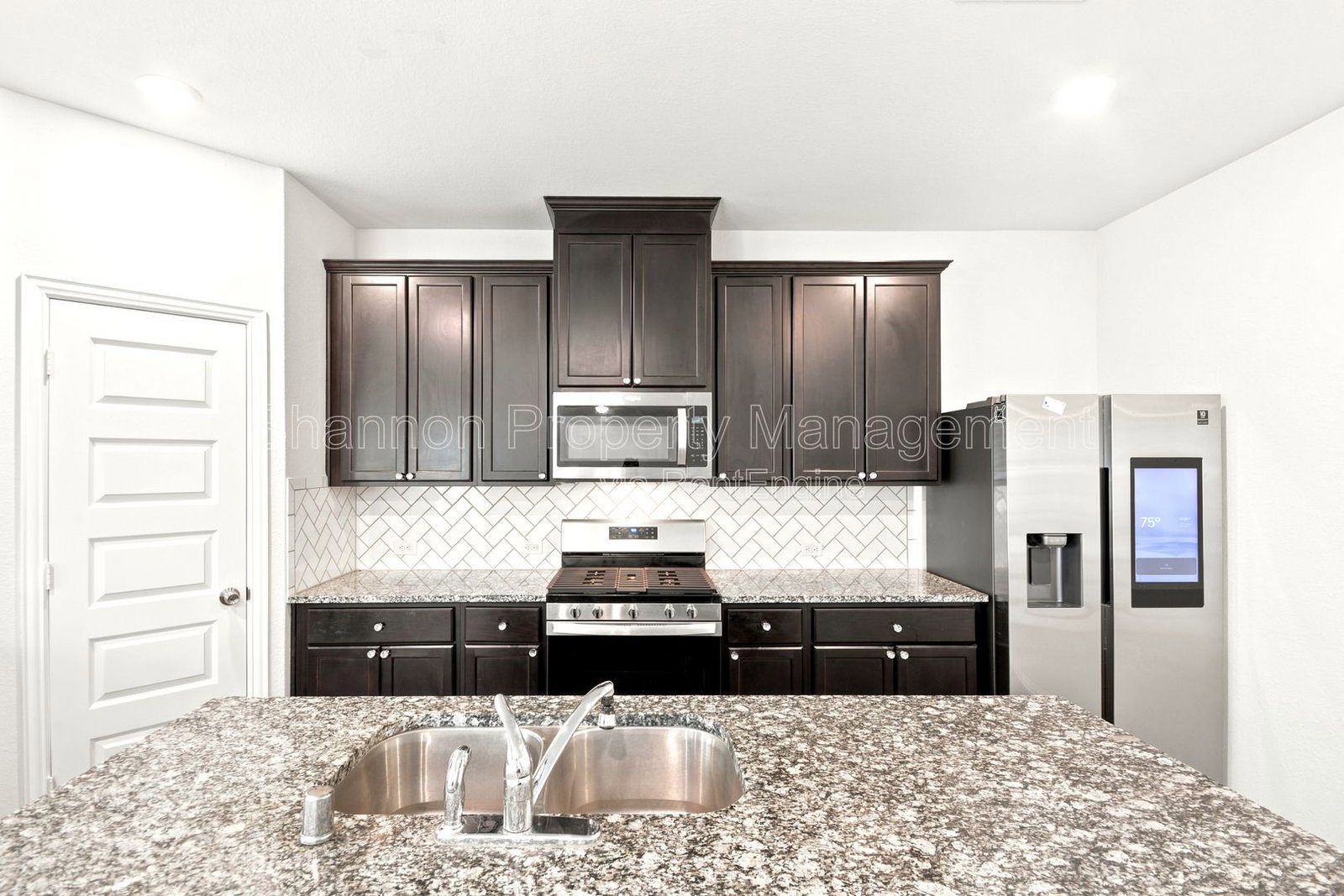 Gallery Image 17