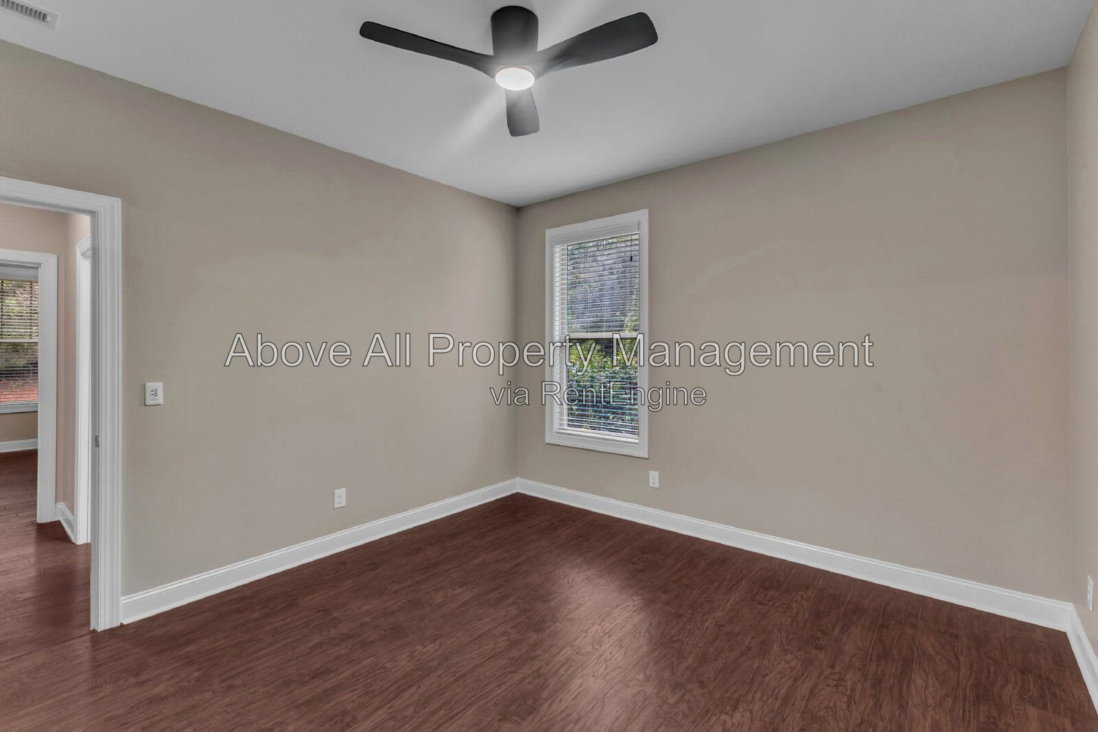 Gallery Image 19