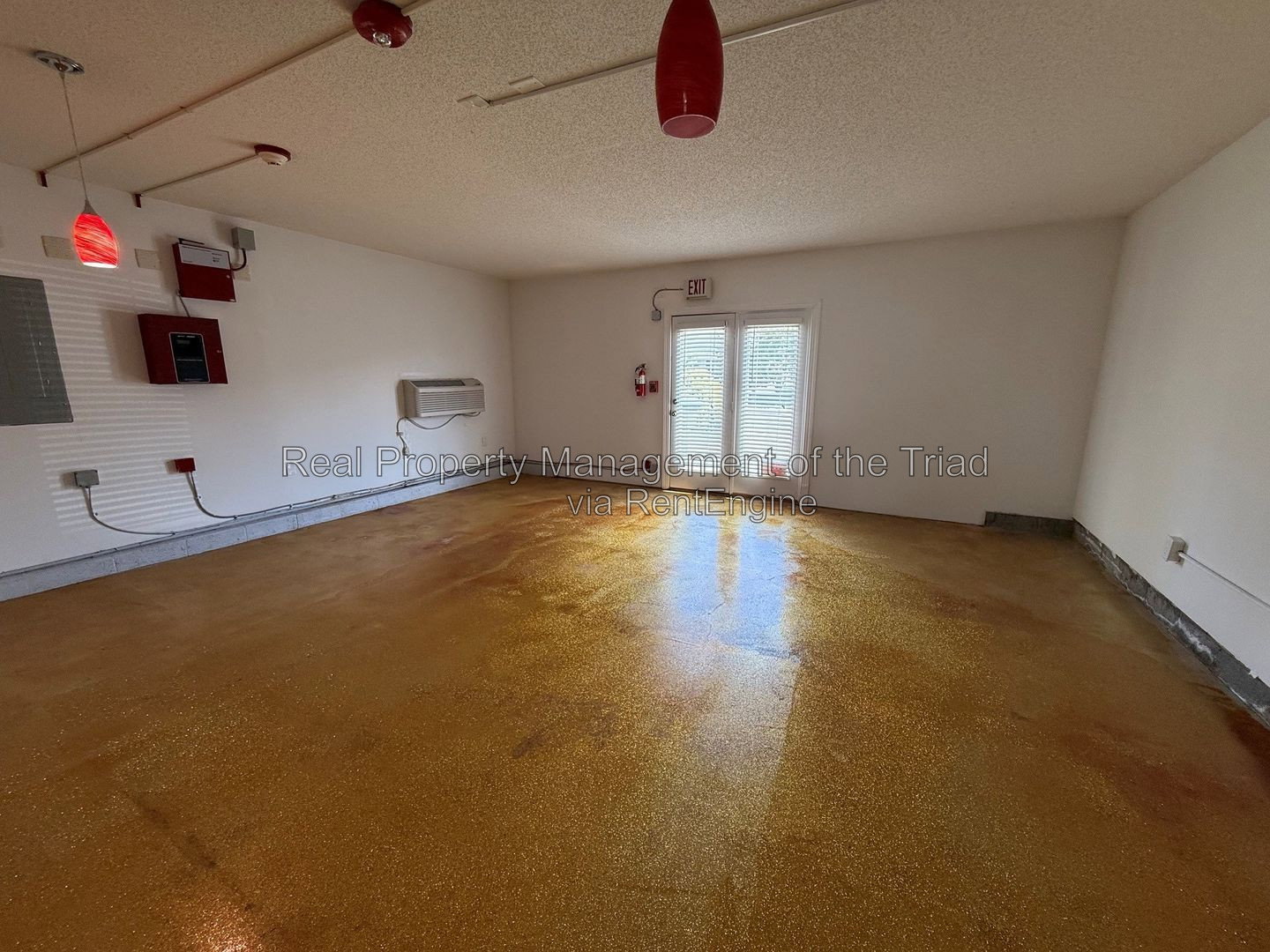 Gallery Image 18
