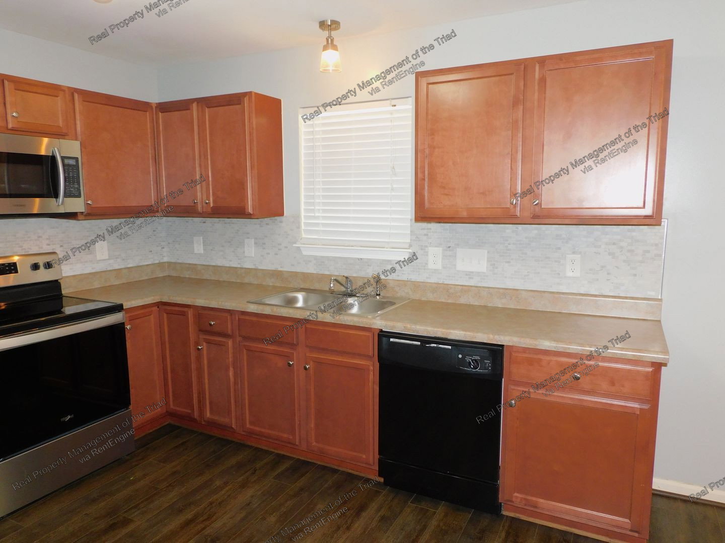Gallery Image 11