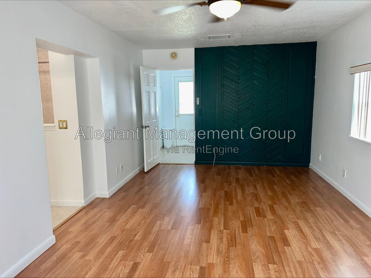 Gallery Image 14