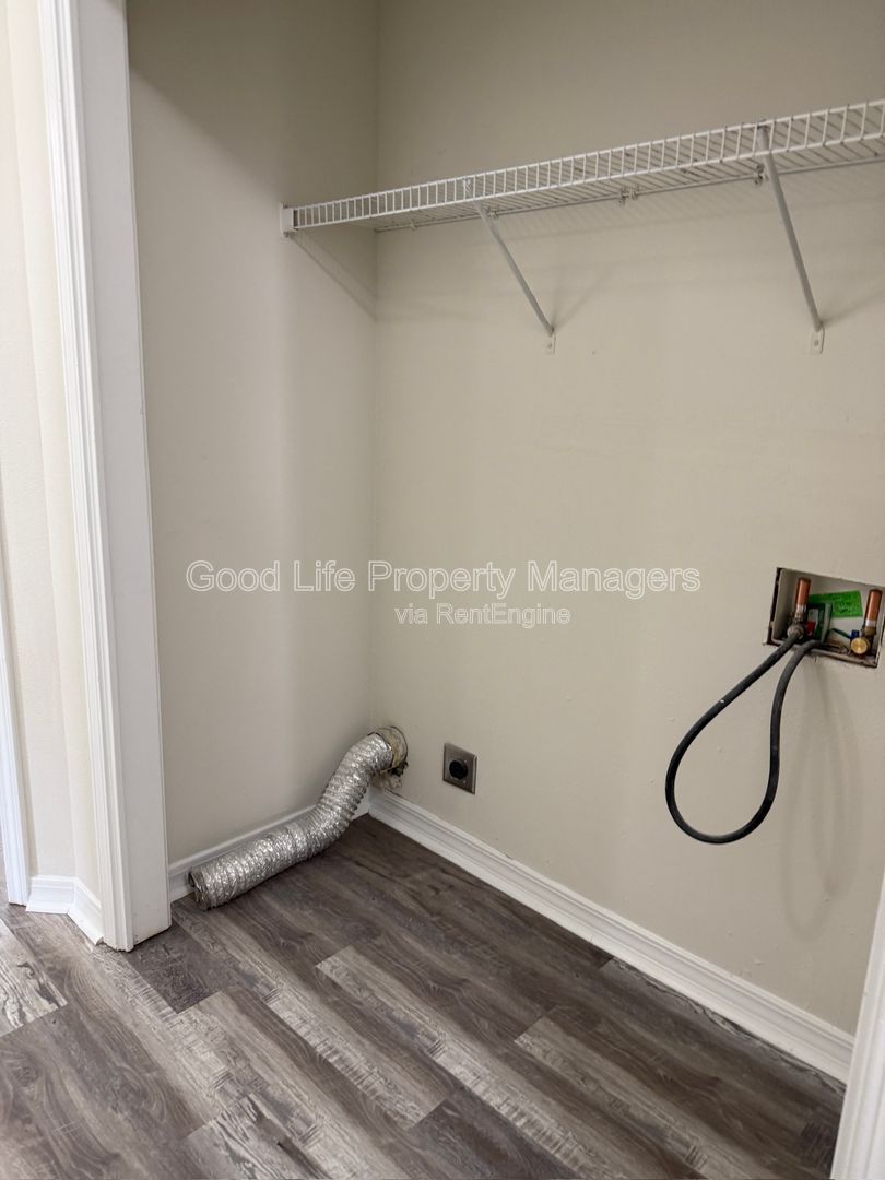 Gallery Image 11
