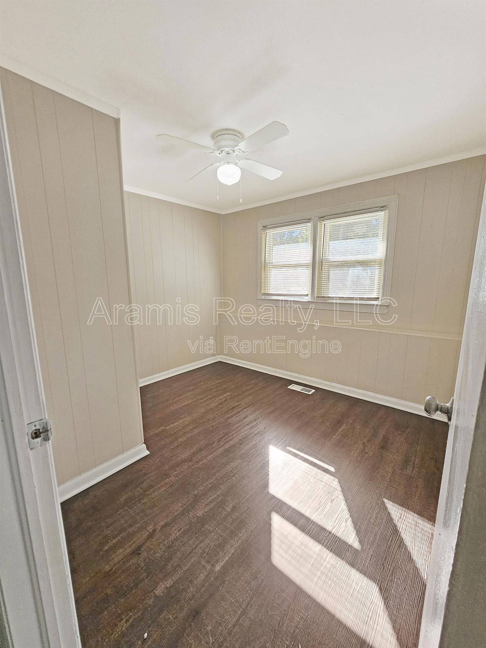 Gallery Image 11