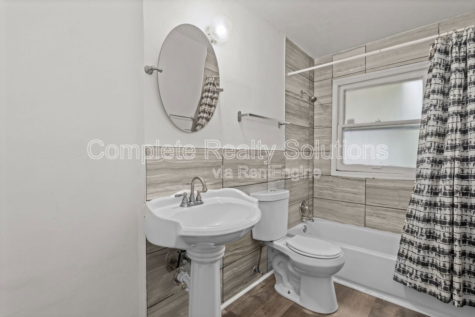 Gallery Image 18