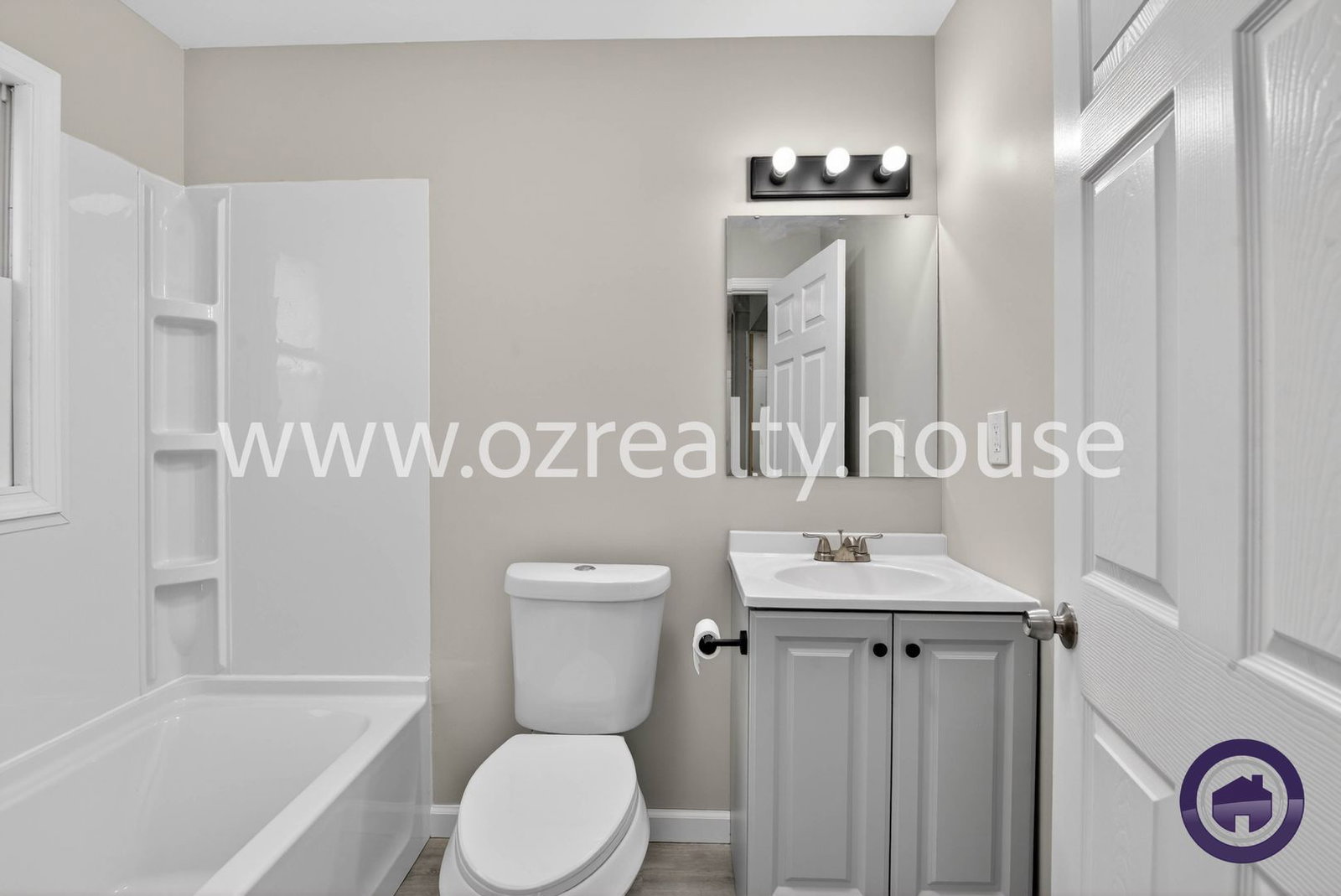 Gallery Image 12