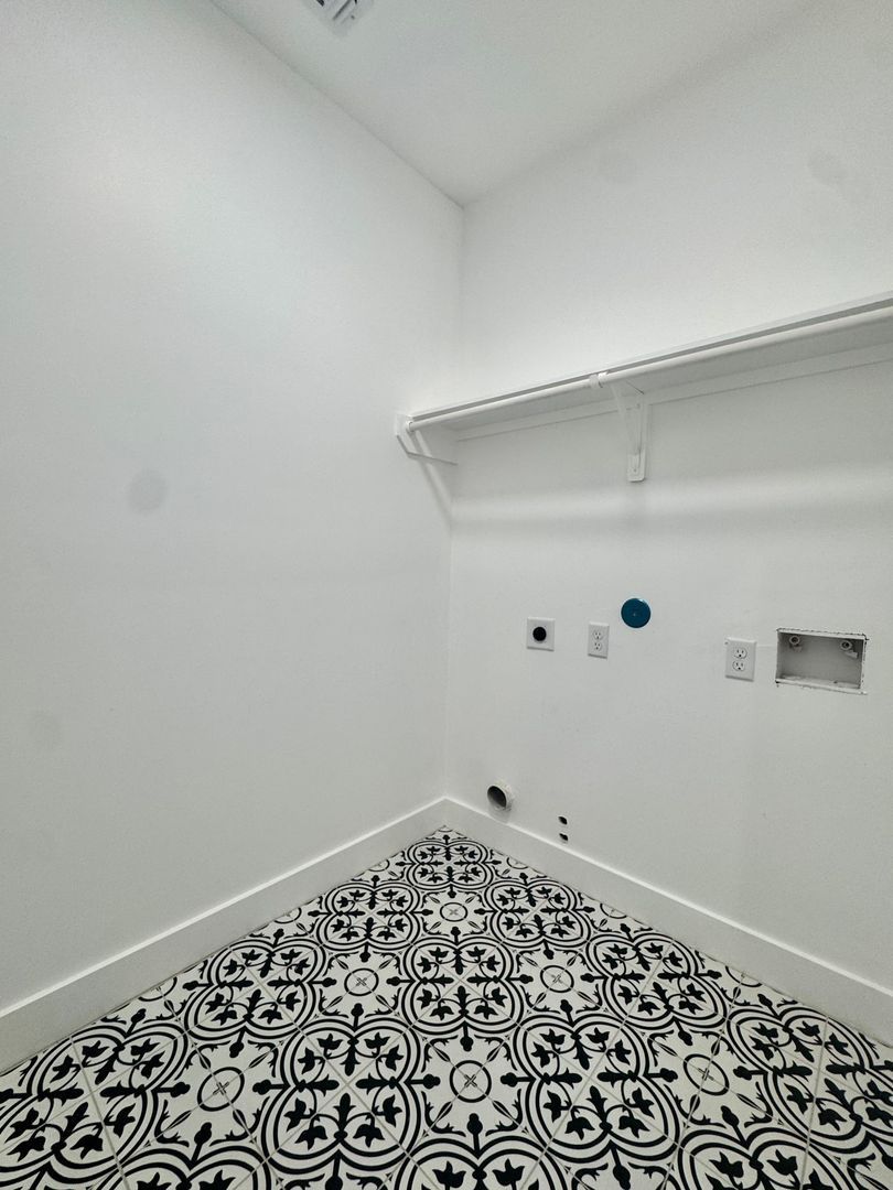 Gallery Image 18