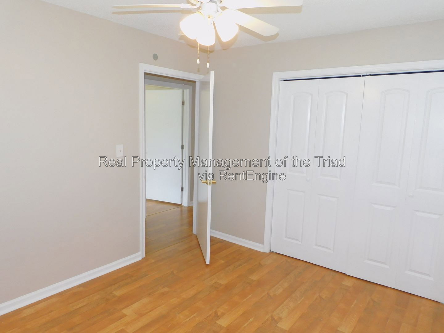 Gallery Image 16