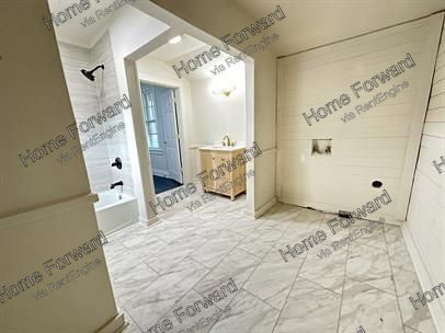 Gallery Image 19