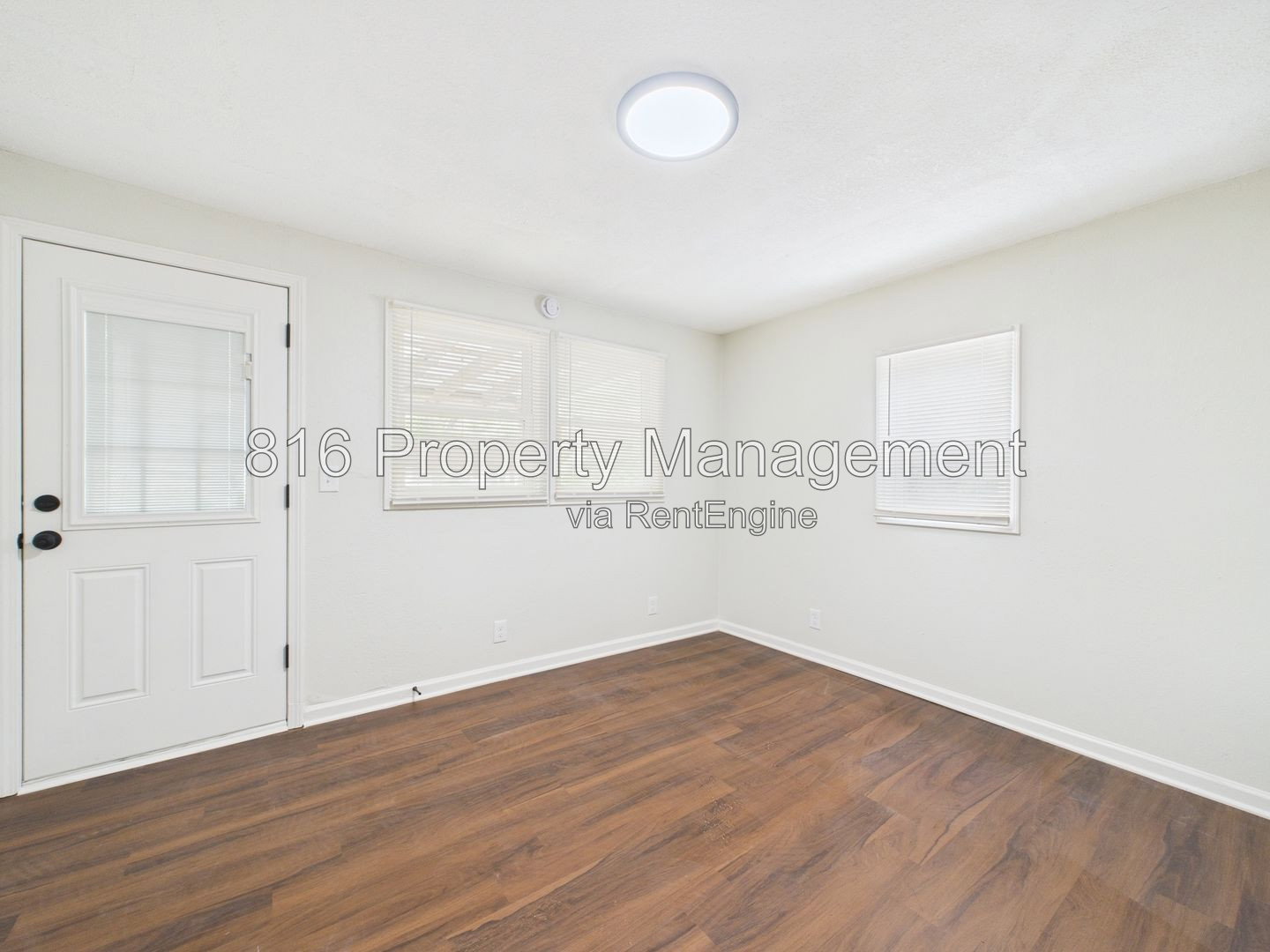 Gallery Image 12