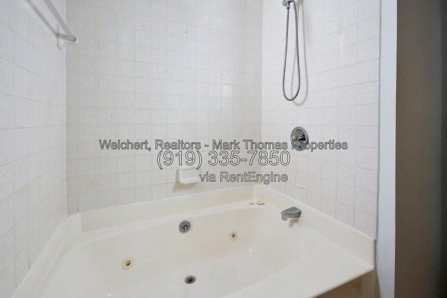 Gallery Image 34