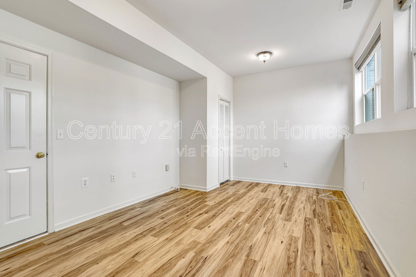 Gallery Image 41