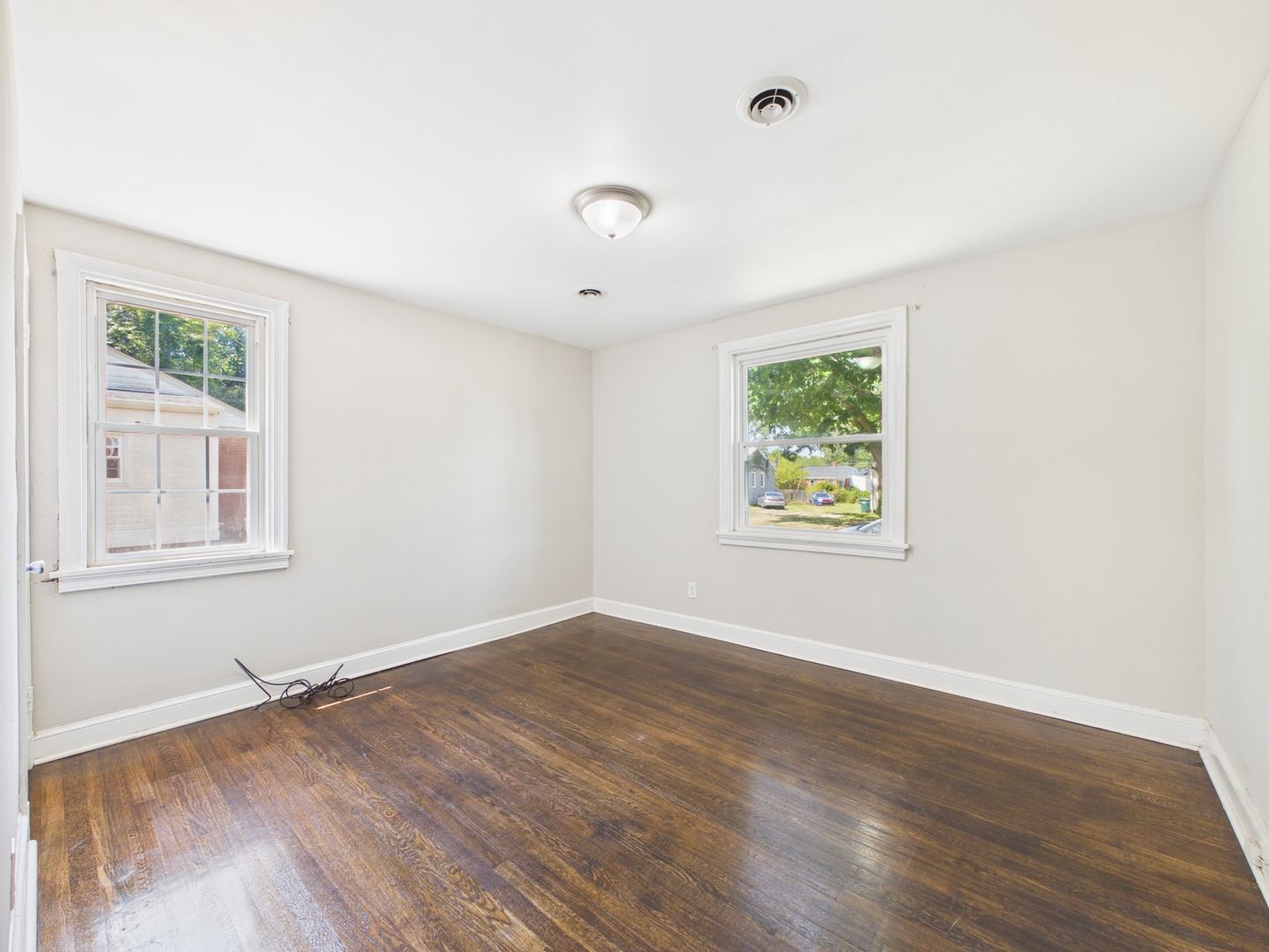 Gallery Image 16