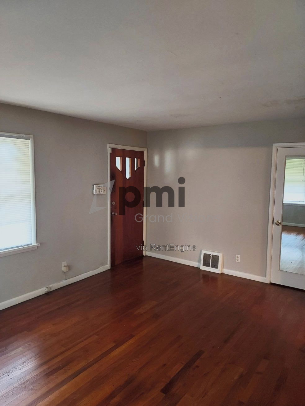 Gallery Image 15