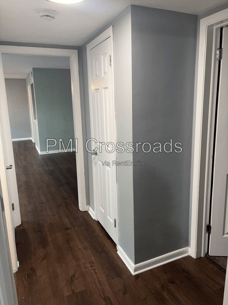 Gallery Image 19