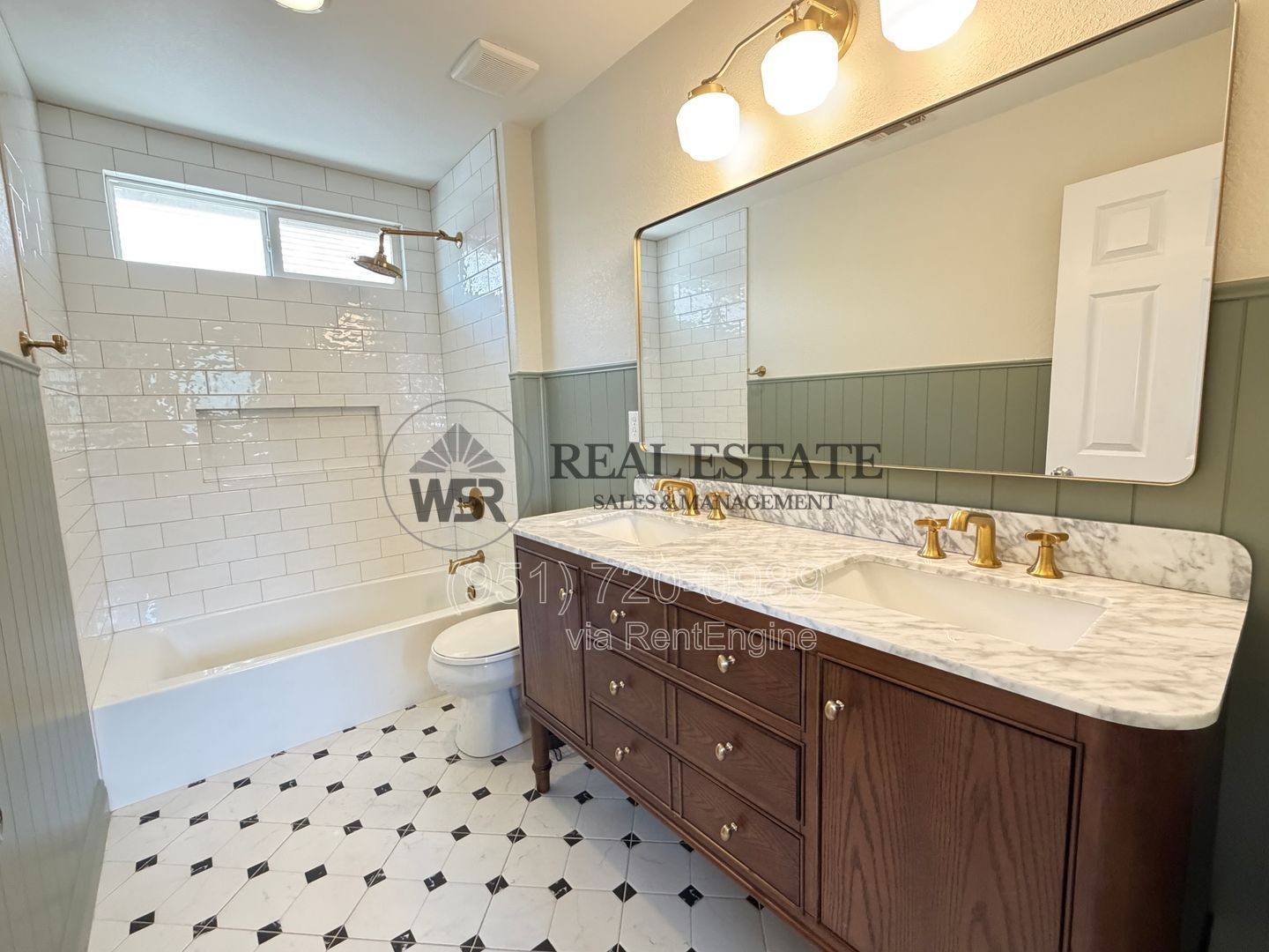 Gallery Image 16