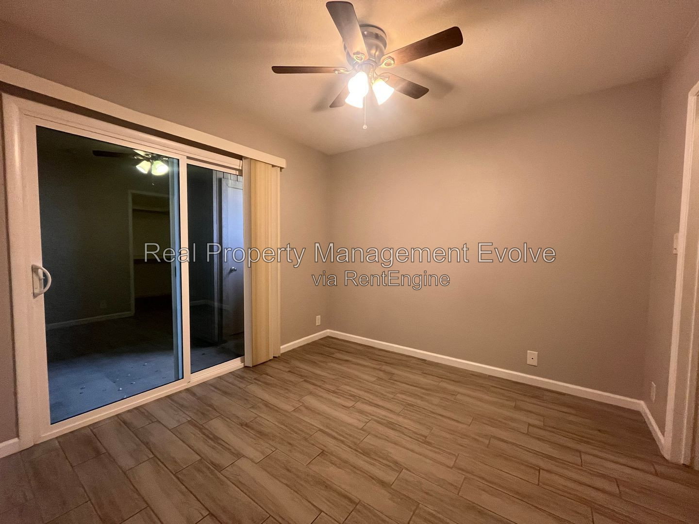 Gallery Image 21