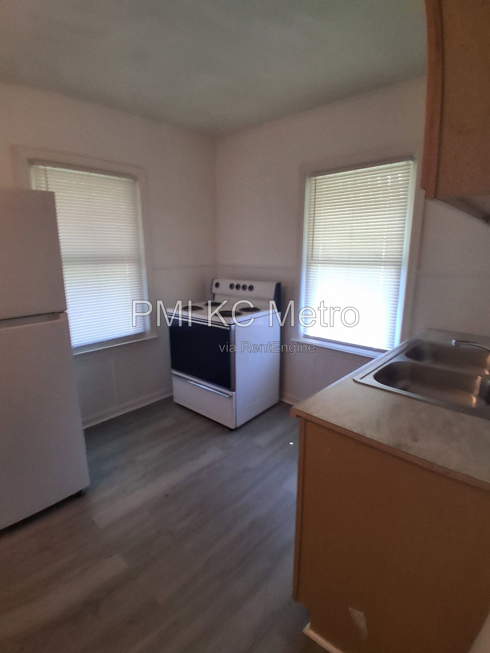 Gallery Image 15