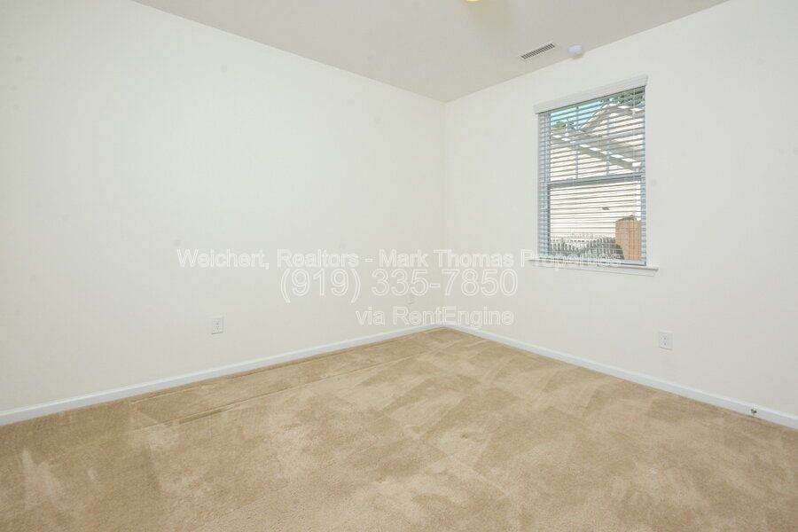 Gallery Image 20