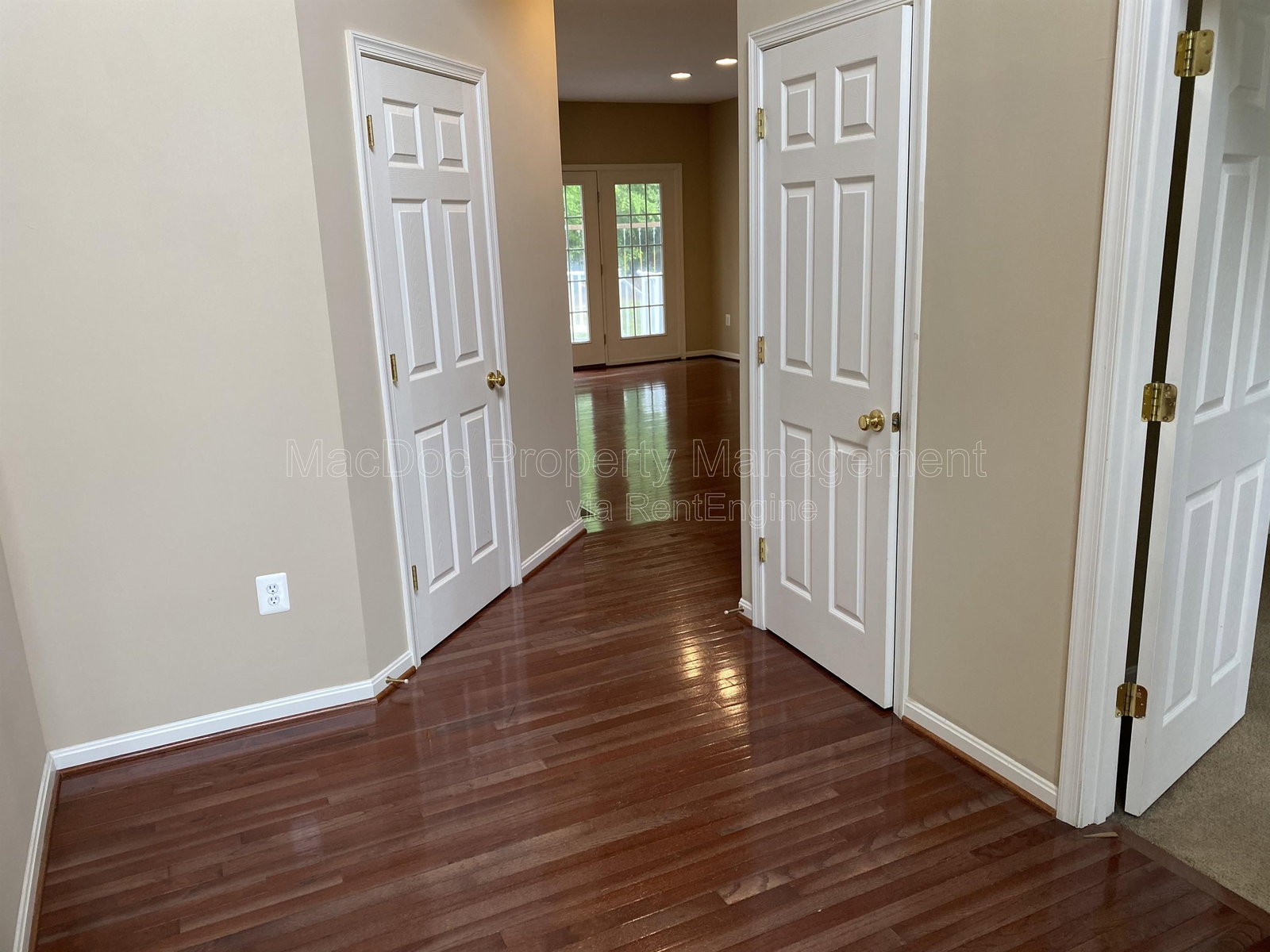 Gallery Image 25