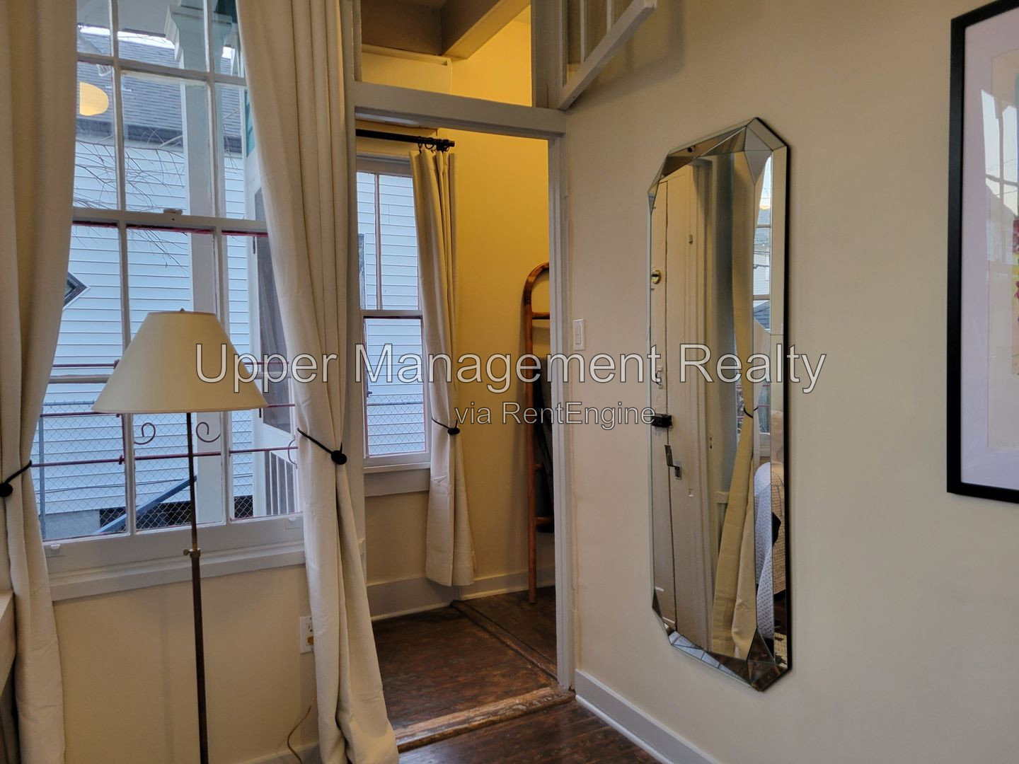 Gallery Image 17
