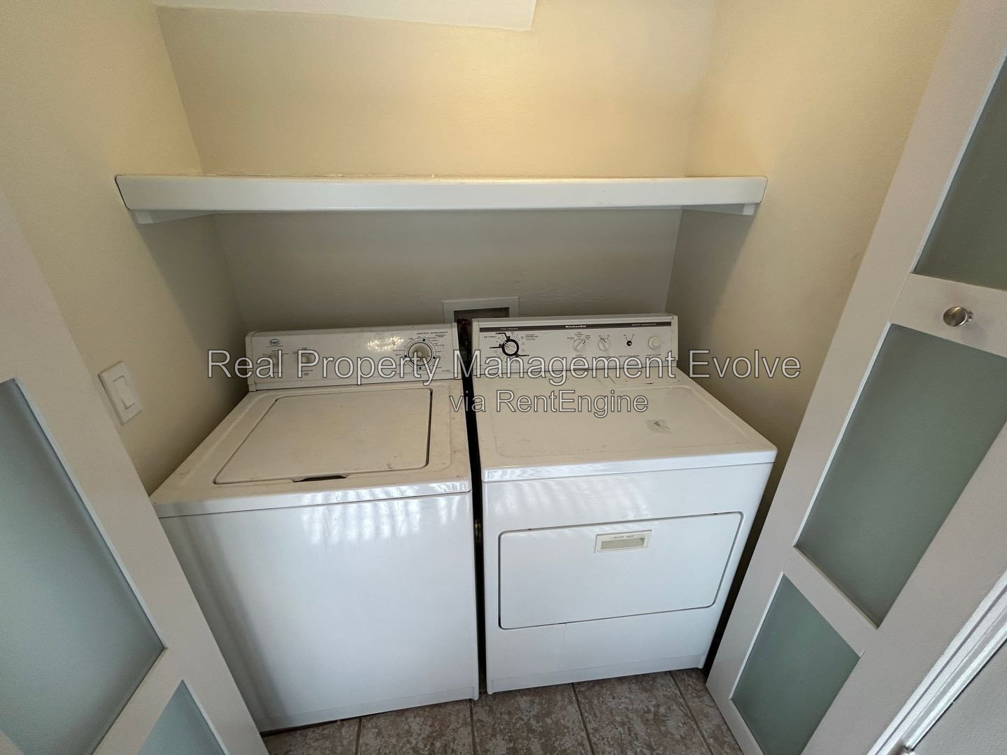 Gallery Image 17