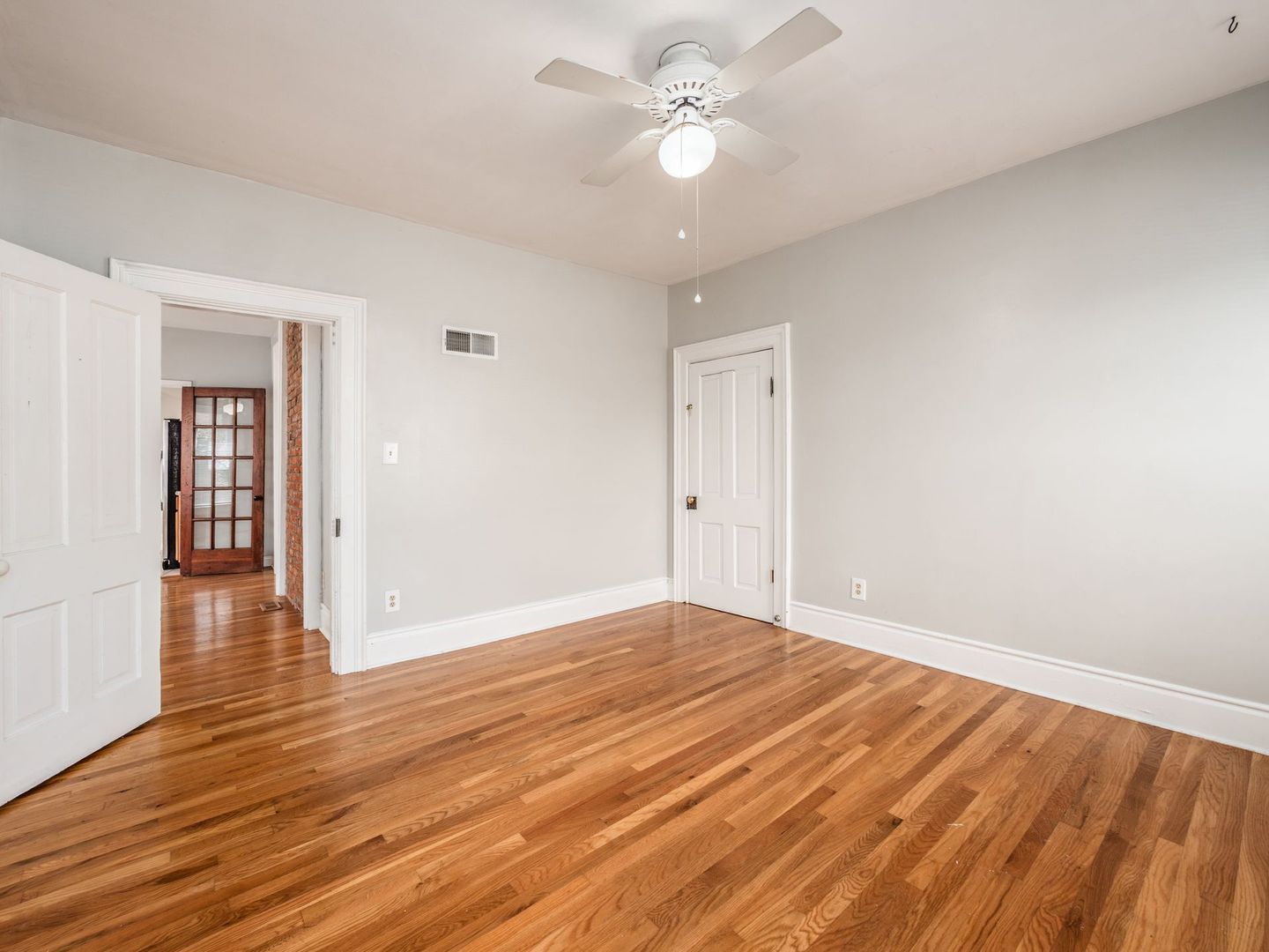 Gallery Image 17
