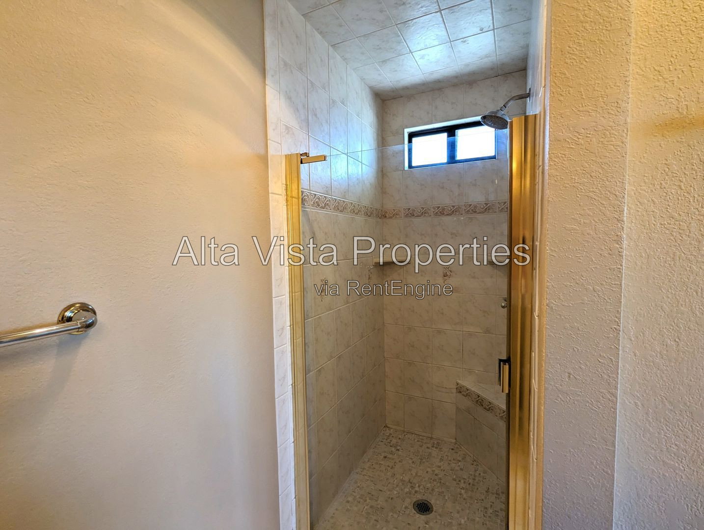Gallery Image 33