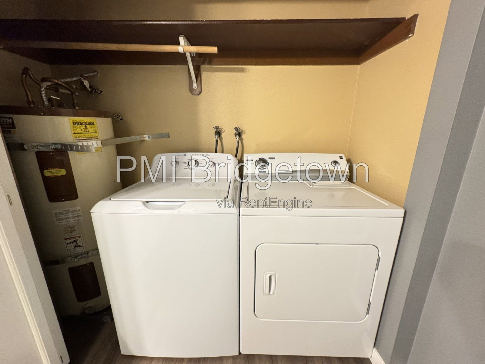 Gallery Image 17