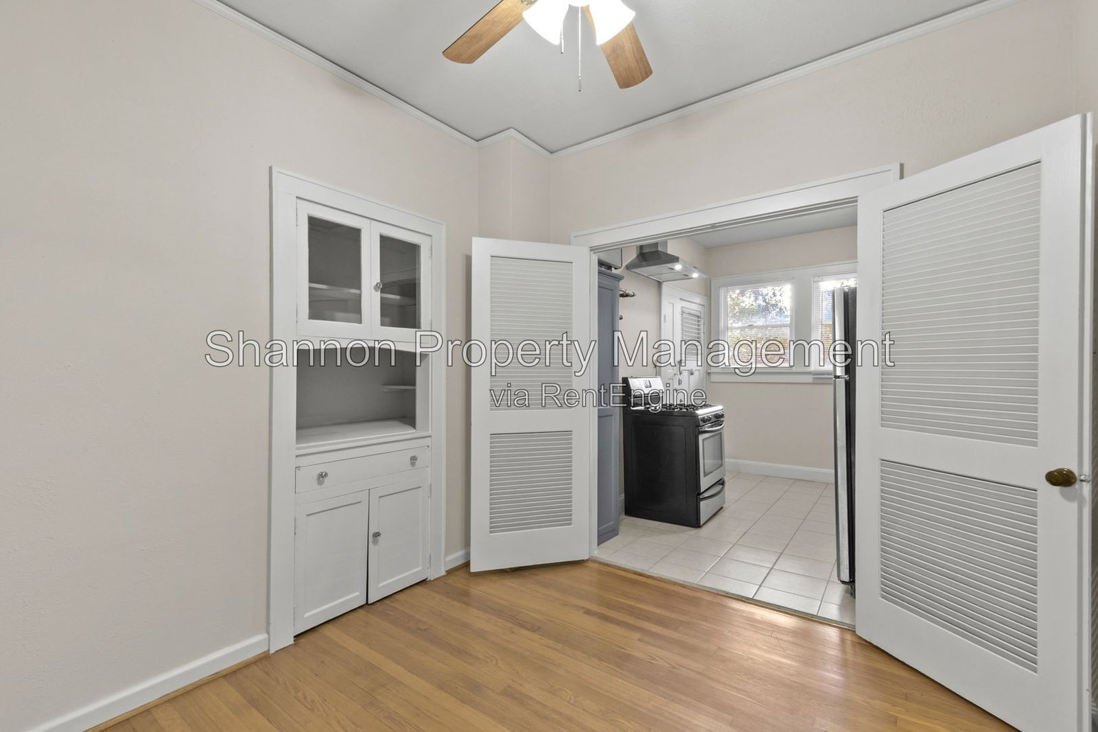 Gallery Image 18