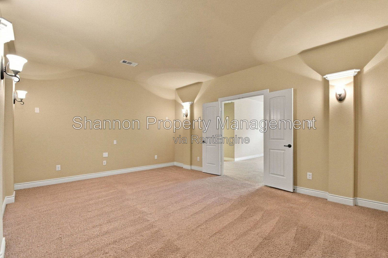 Gallery Image 22