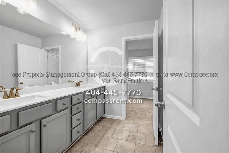 Gallery Image 18