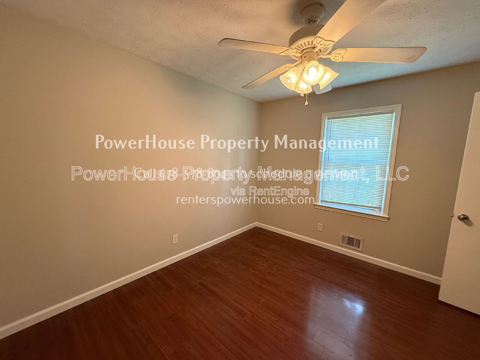 Gallery Image 37