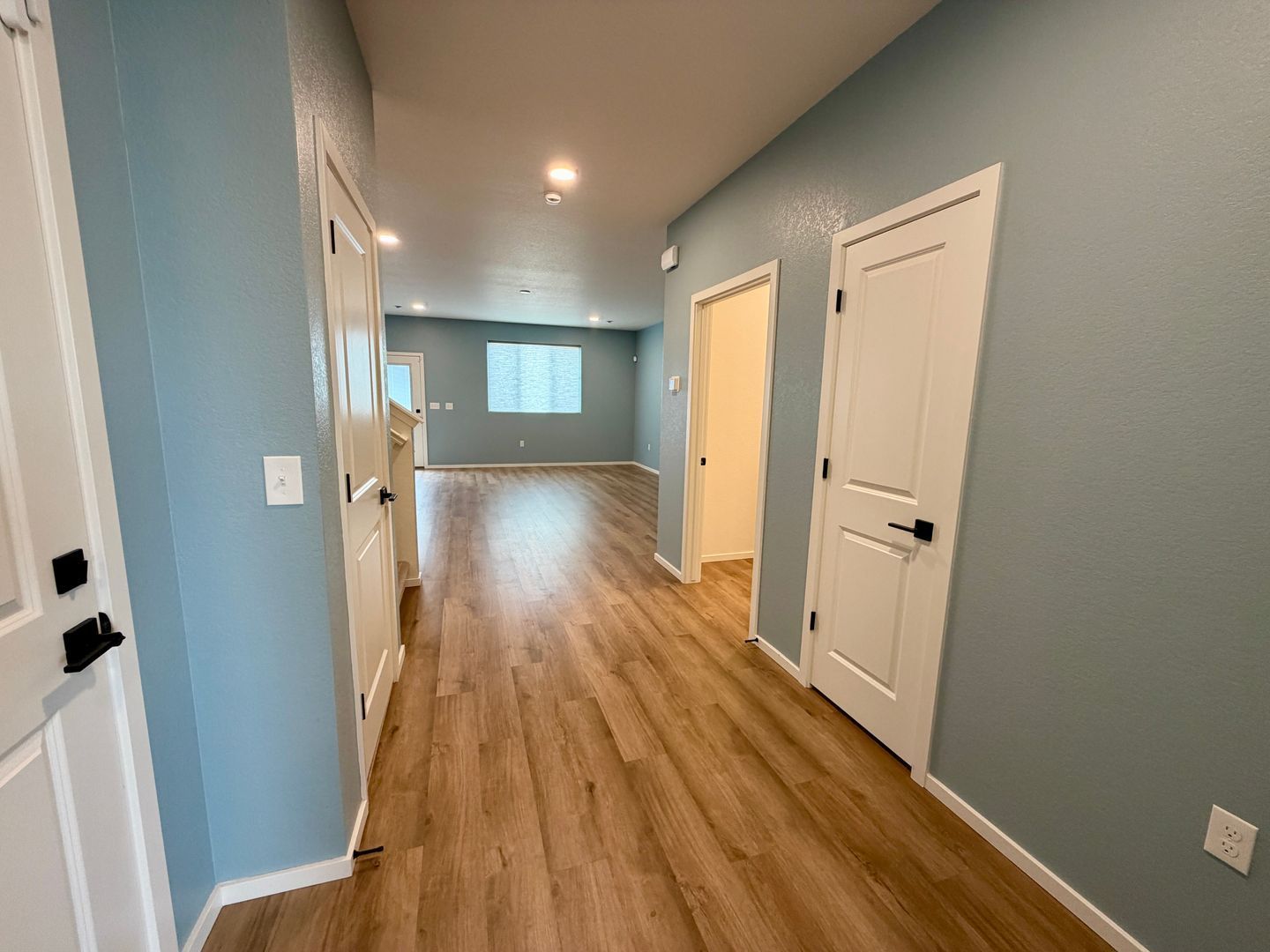 Gallery Image 9