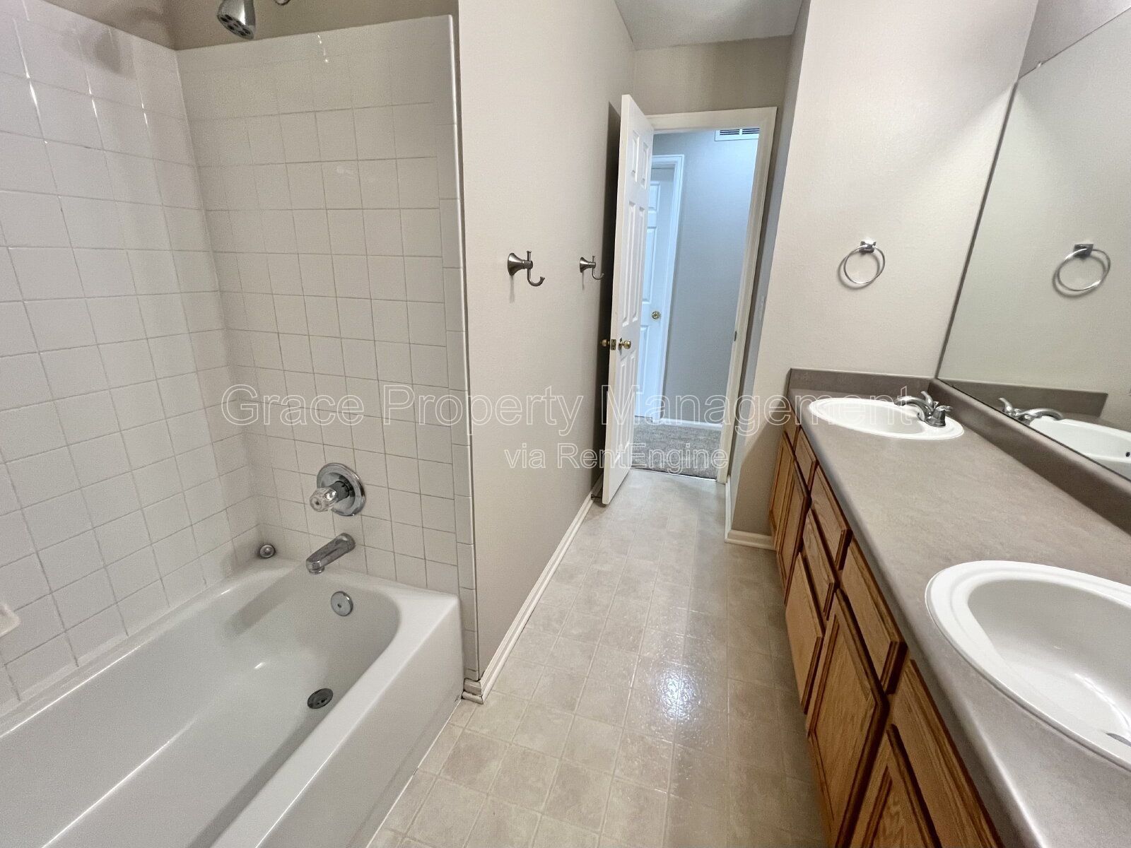 Gallery Image 25
