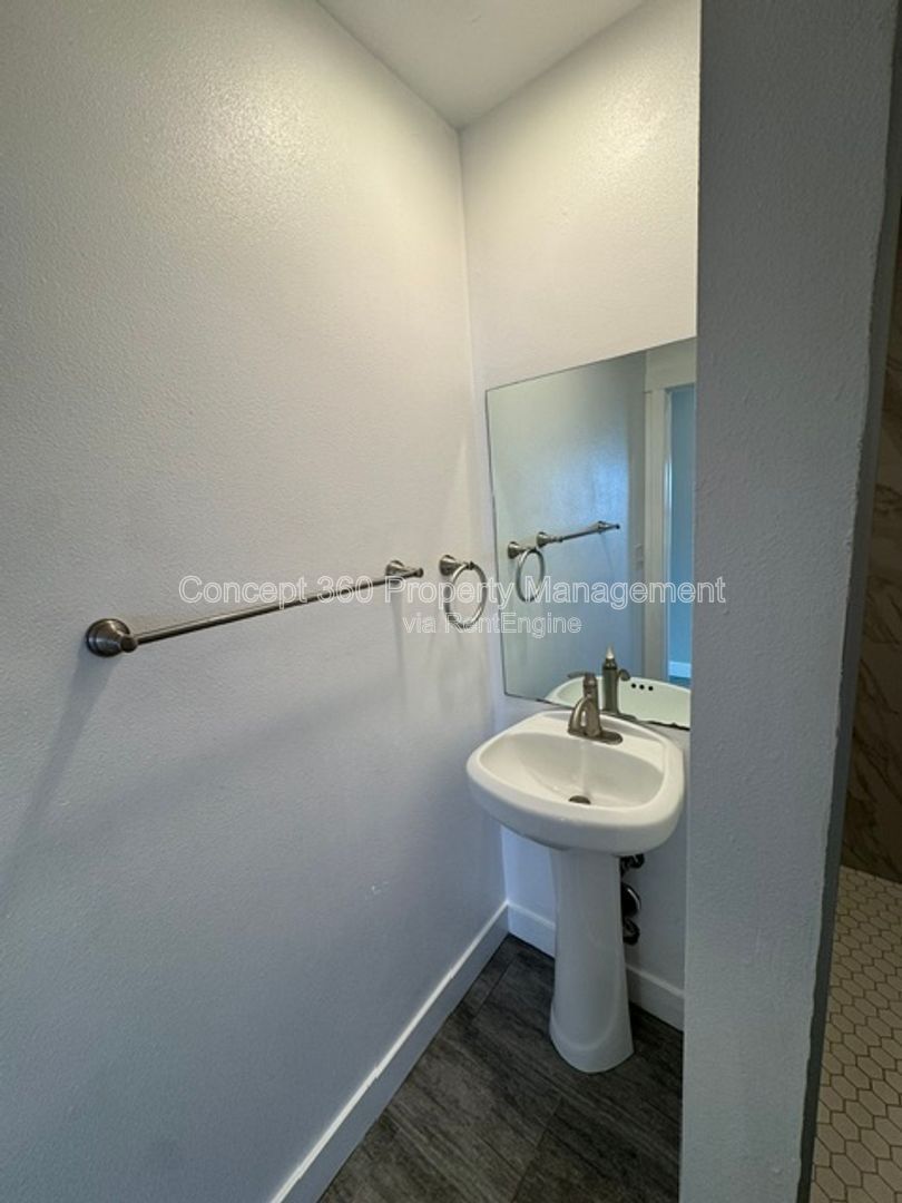 Gallery Image 35