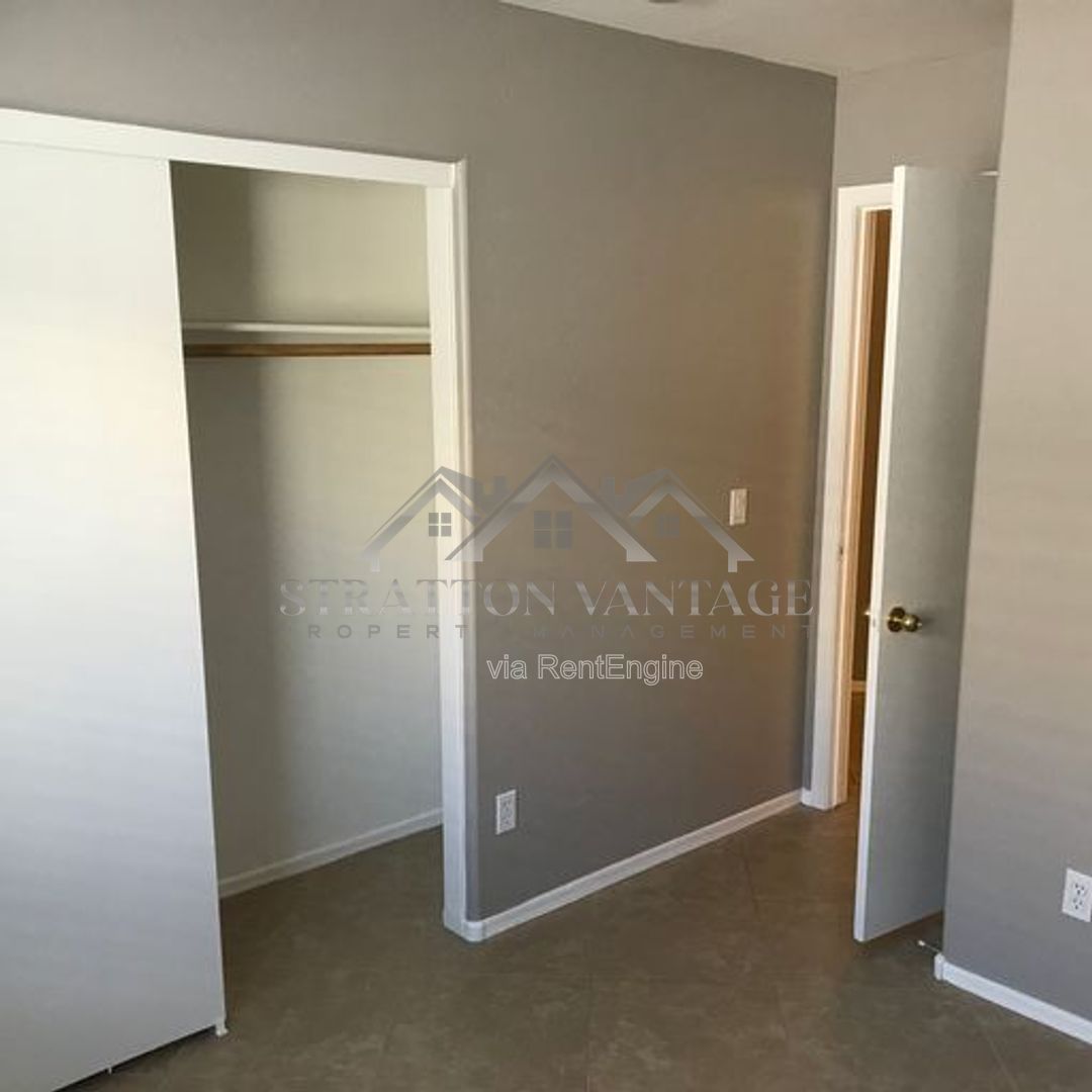Gallery Image 16