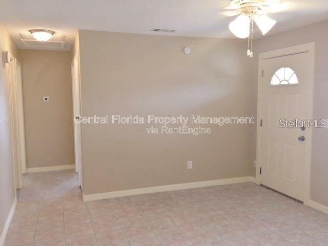 Gallery Image 19