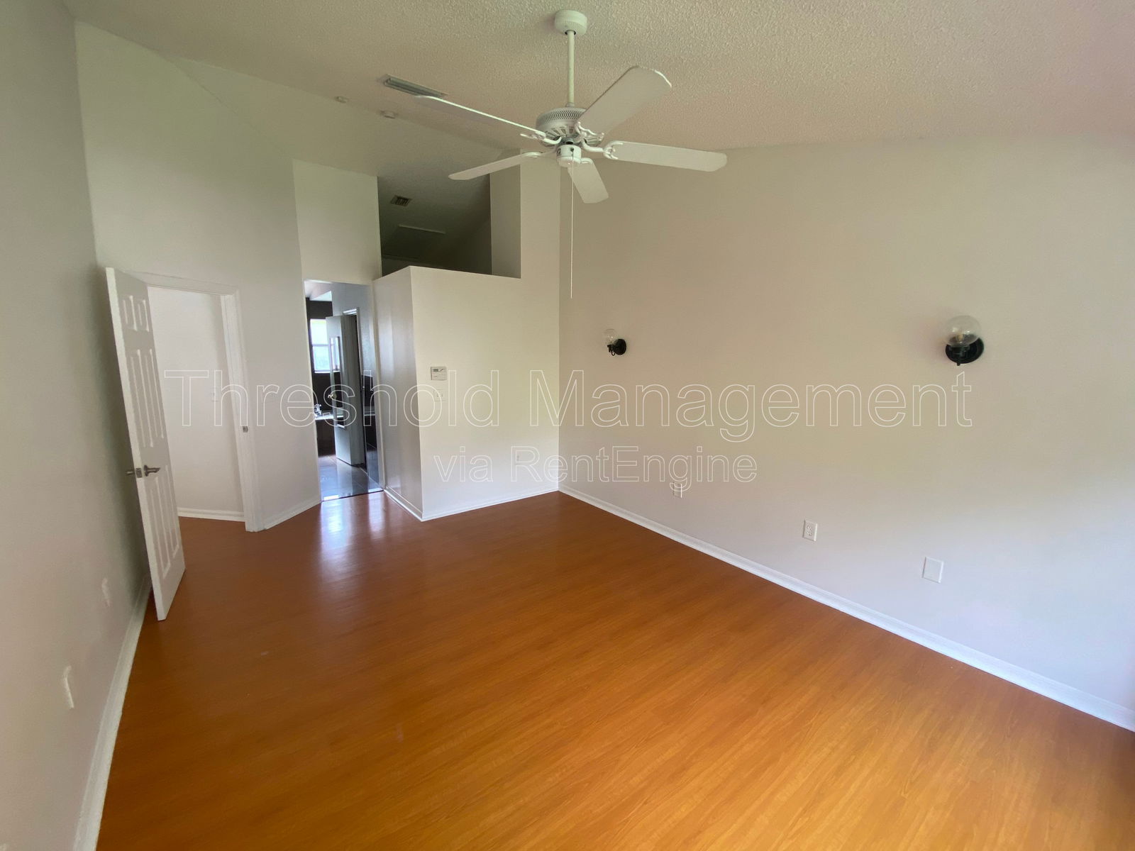 Gallery Image 38