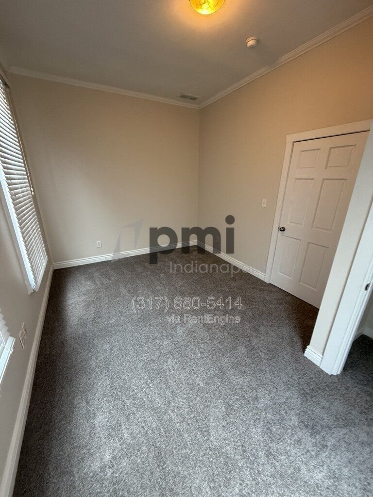 Gallery Image 34