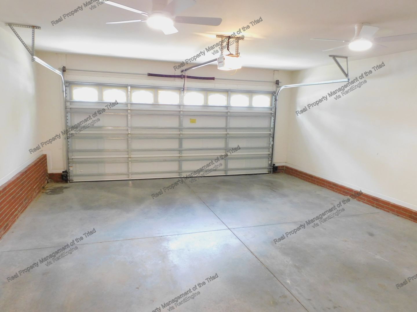 Gallery Image 19
