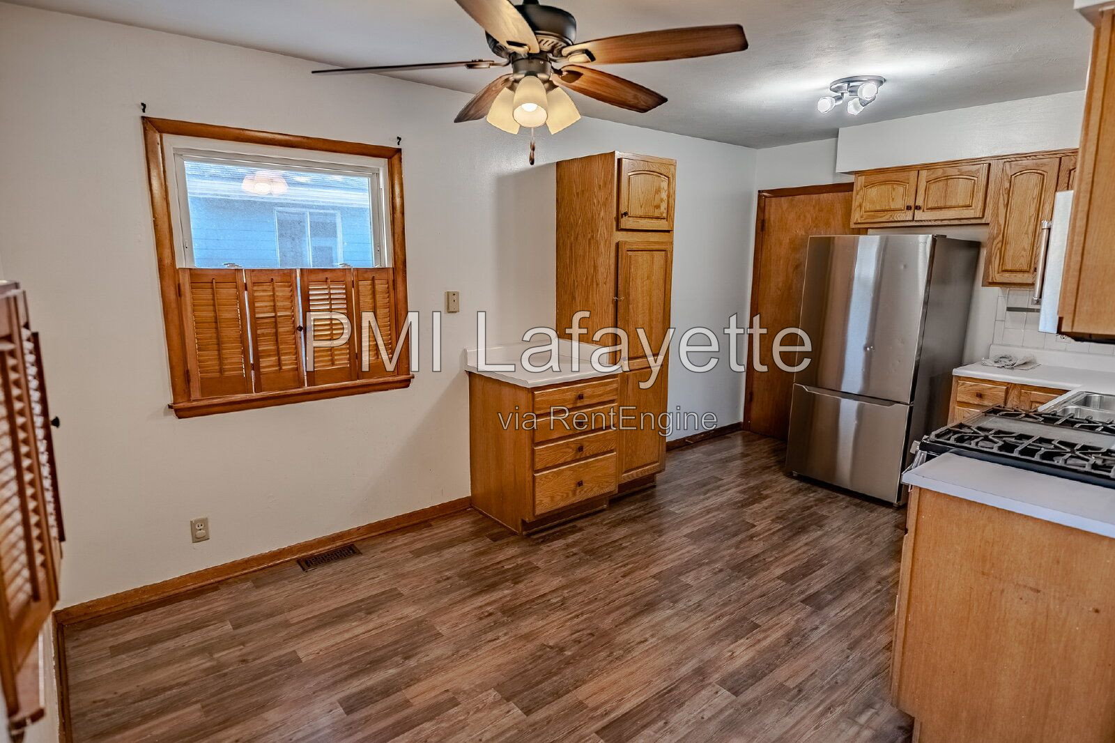 Gallery Image 15