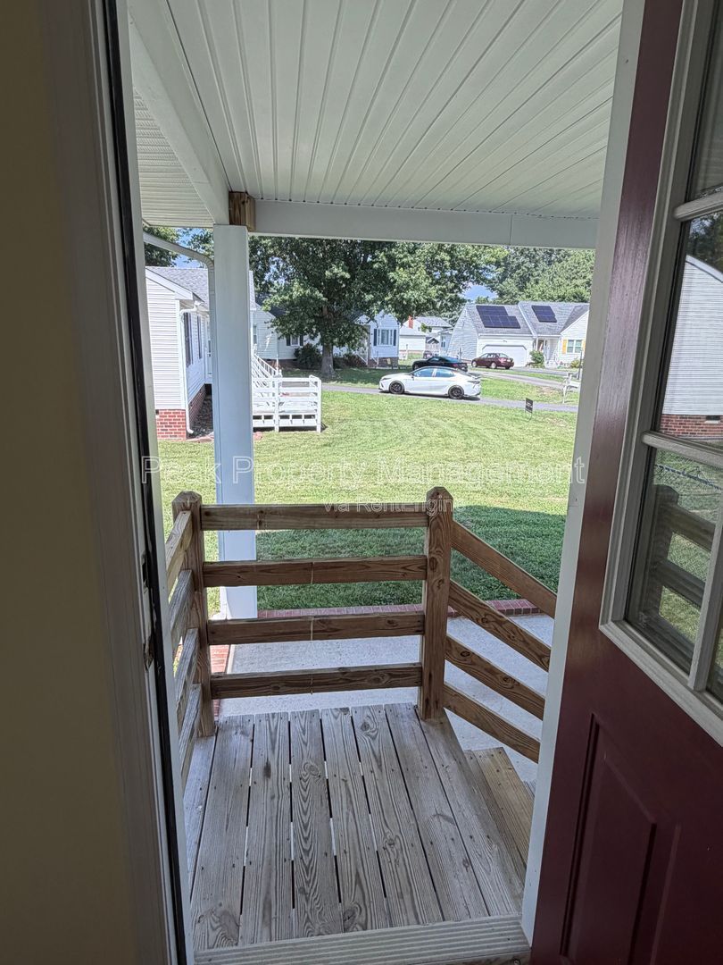 Gallery Image 9