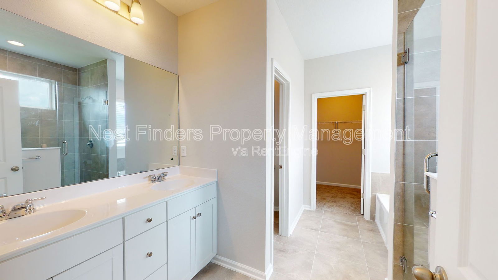 Gallery Image 19