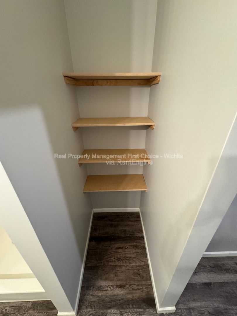 Gallery Image 30