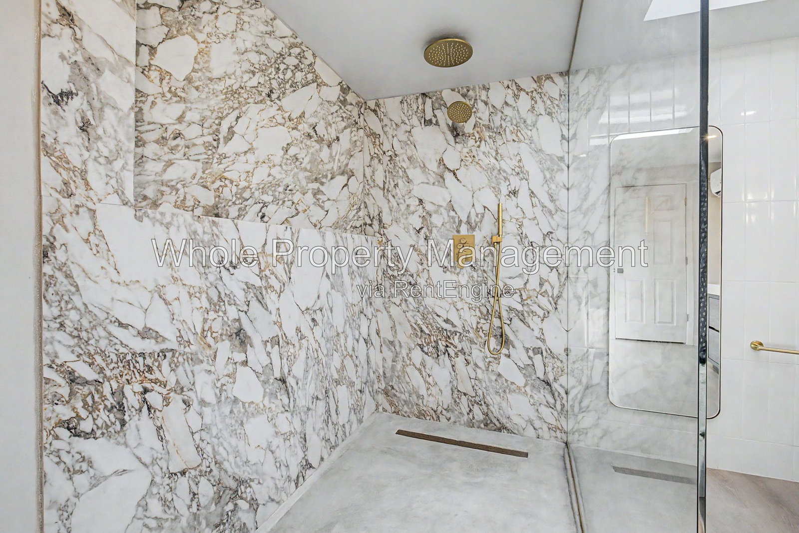 Gallery Image 18