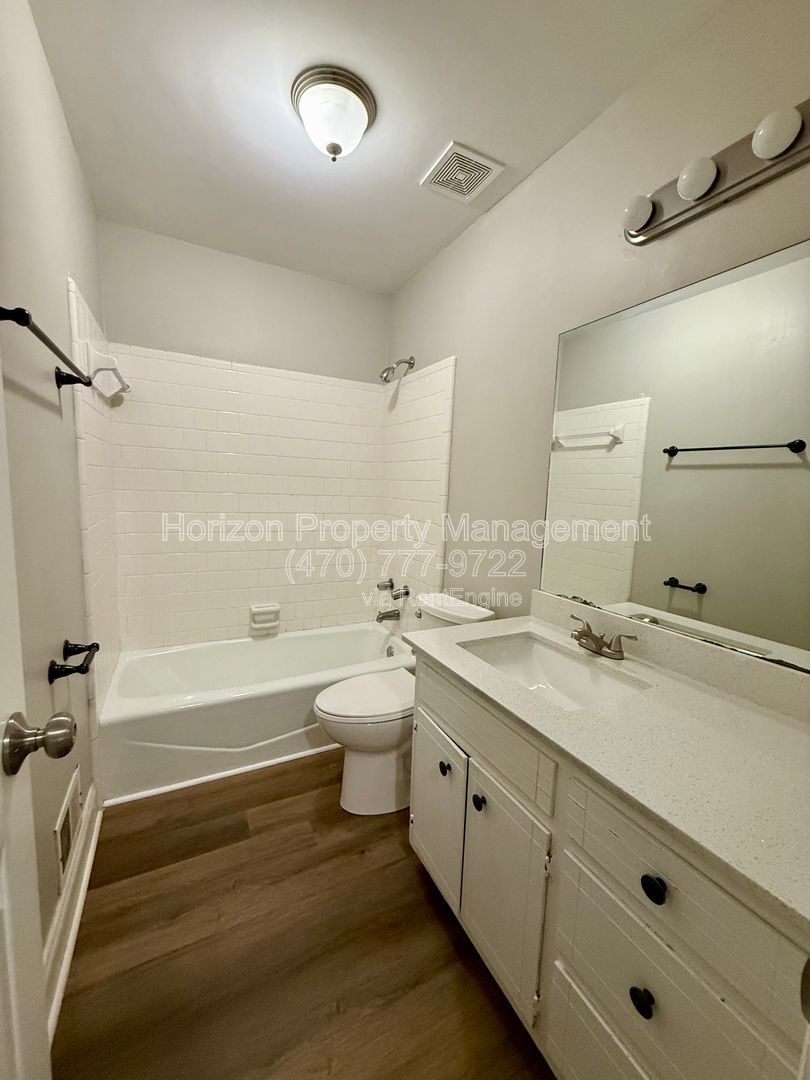 Gallery Image 12