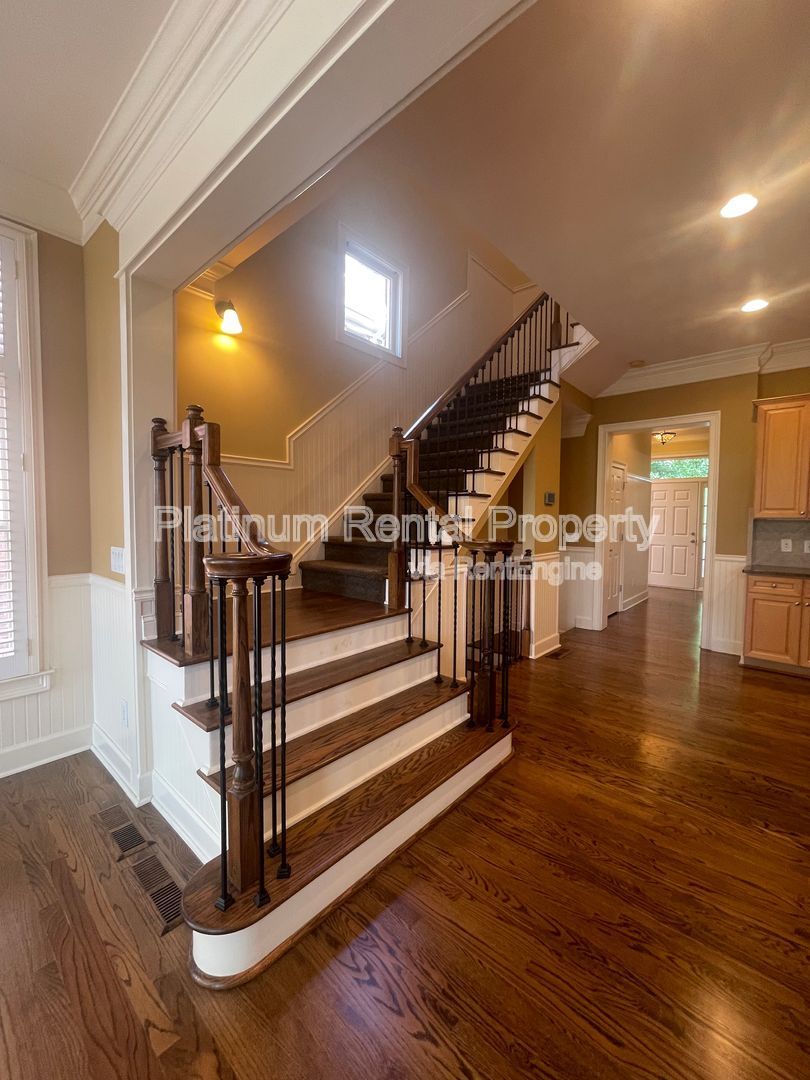 Gallery Image 34