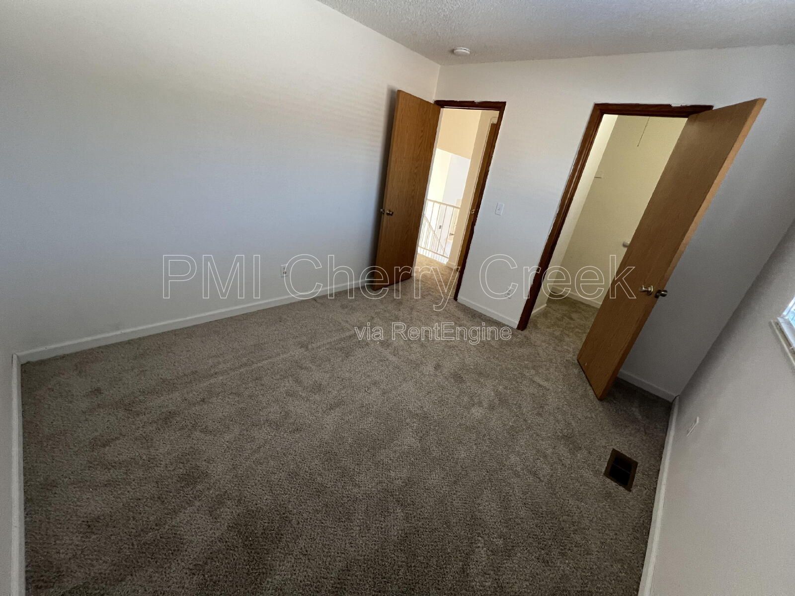 Gallery Image 29