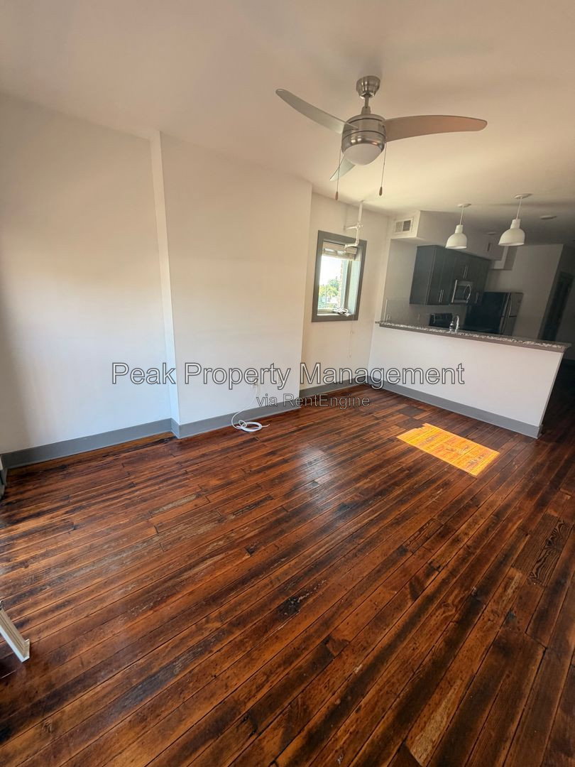 Gallery Image 12