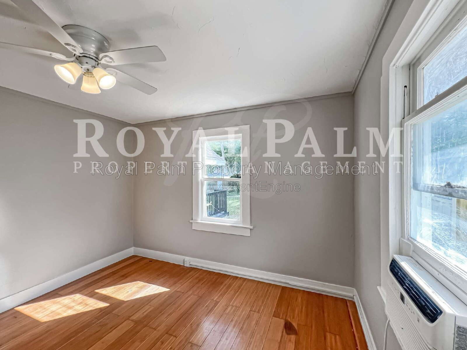 Gallery Image 15